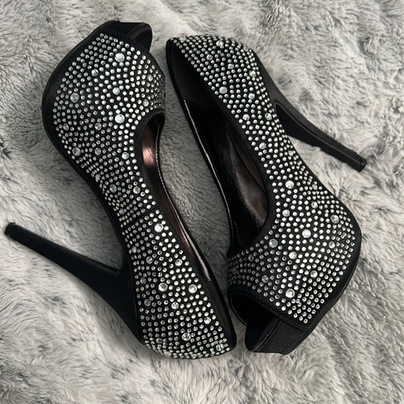 Charlotte Russe Bling Heels - Picture 3 of 6